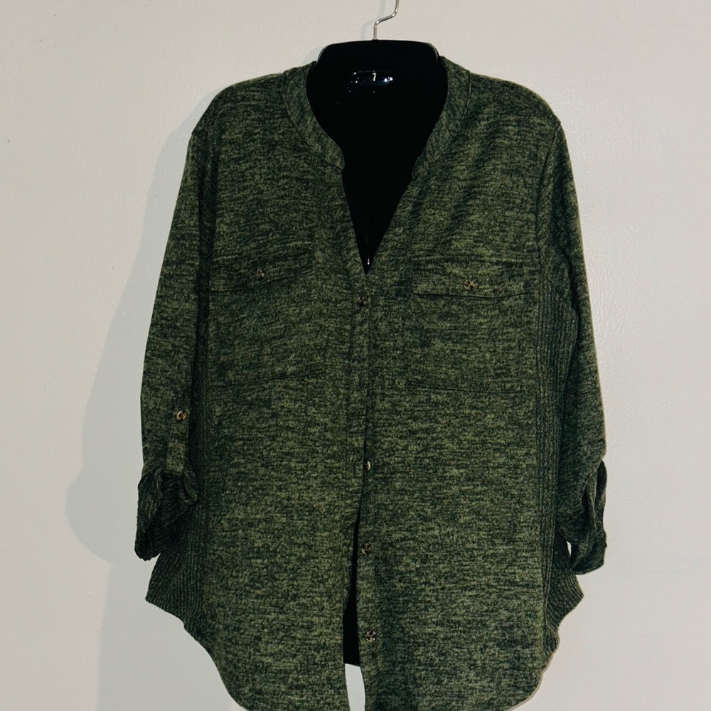 AUW Green Boxy 3/4 Sleeve Blouse